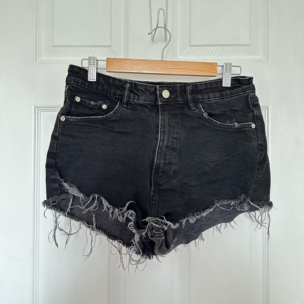 Zara Distressed Black Jean Shorts
